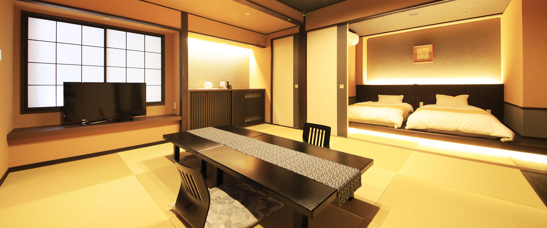 Japanese-Western-style Room with Open-air Bath